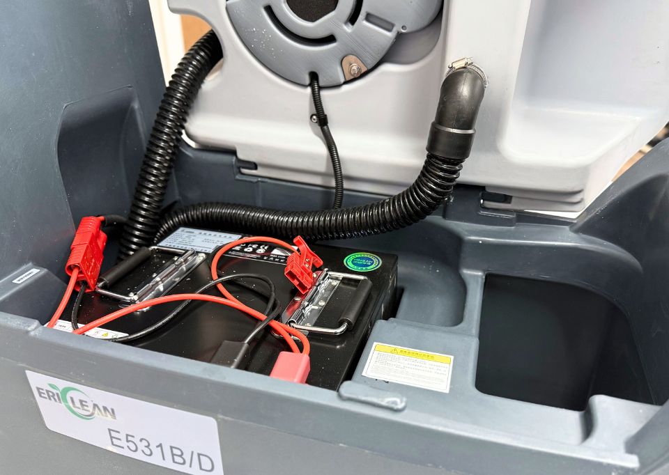 ERIClean E531S Walk-Behind Scrubber - E531S